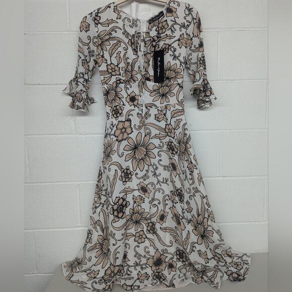 For Love And Lemons Dresses & Skirts - New nwt for love & lemons floral dress plunging neck printed bell sleeve